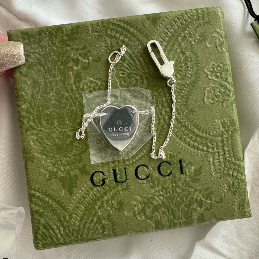 Gucci Bracelet - Authentic